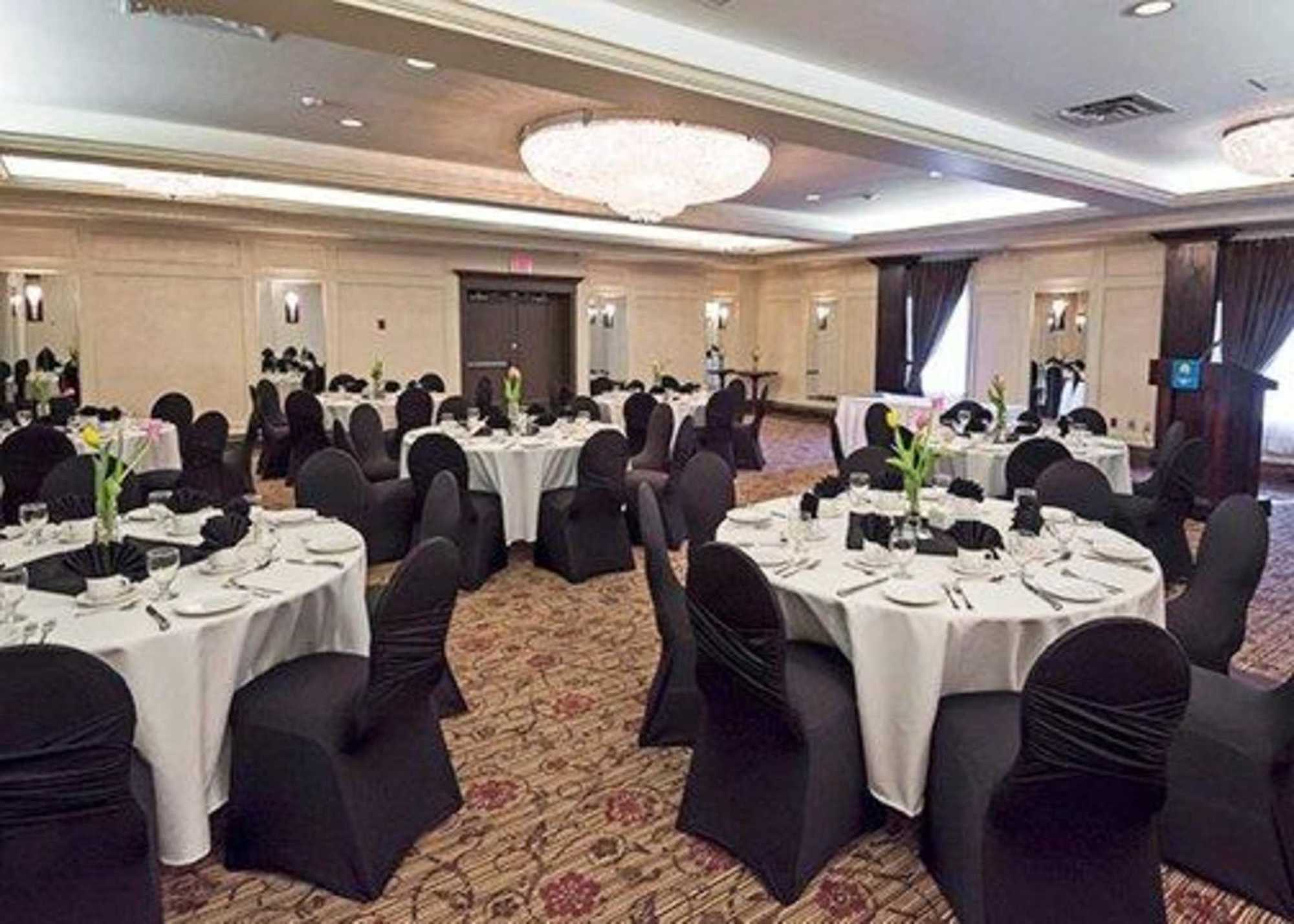 Comfort Hotel Airport St. John's Facilities photo
